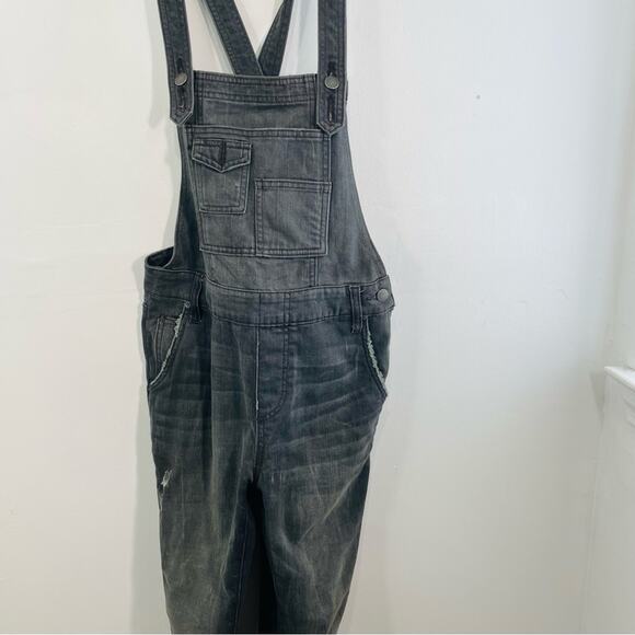Free People Distressed Faded Black Slim Leg Overalls 26 - Picture 6 of 13